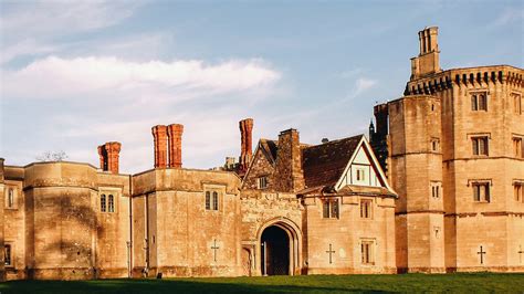 tudor schloss|tudor castles in america.